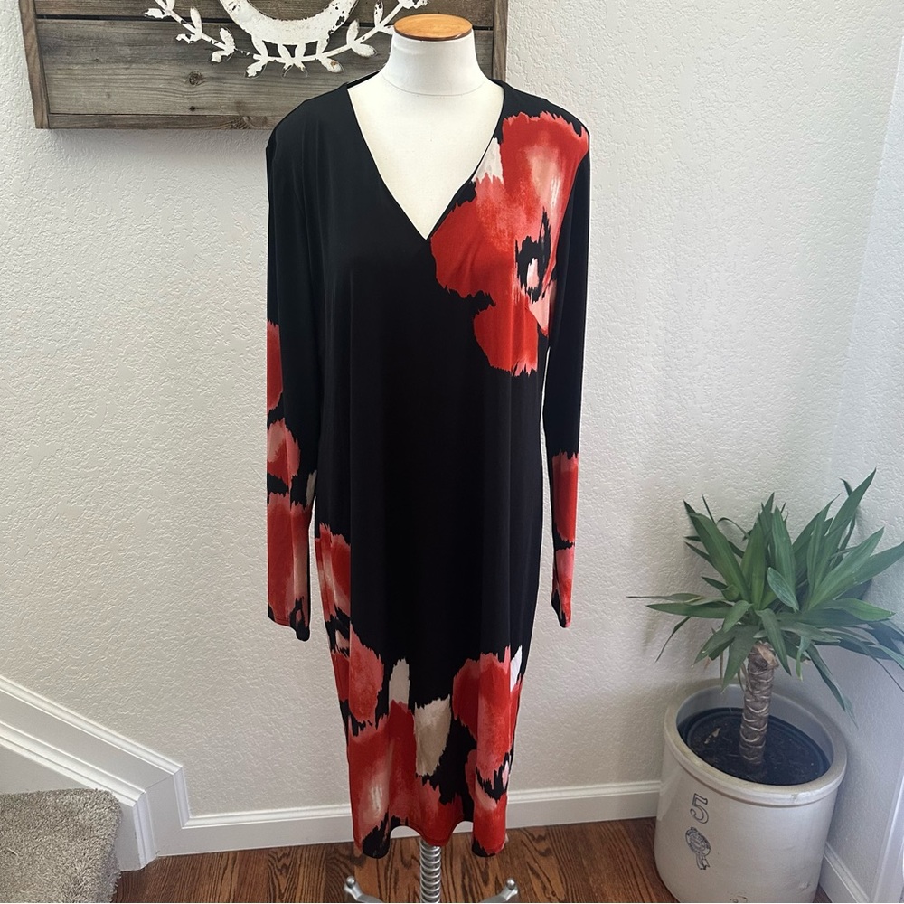 White House Black Market Black and Red Floral Long Sleeve Dress XL NWT